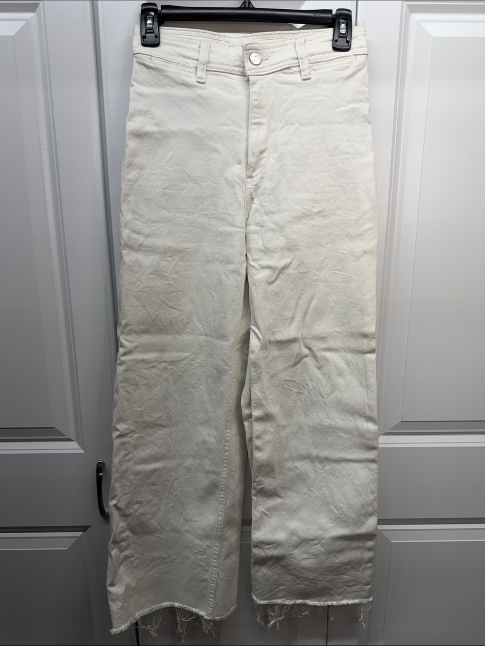 MNG Catherine High Waist Wide Leg Raw Hem Cream Denim Jeans Sz 2
